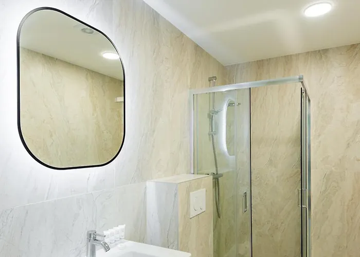 Luxury - Perliukas بالانغا